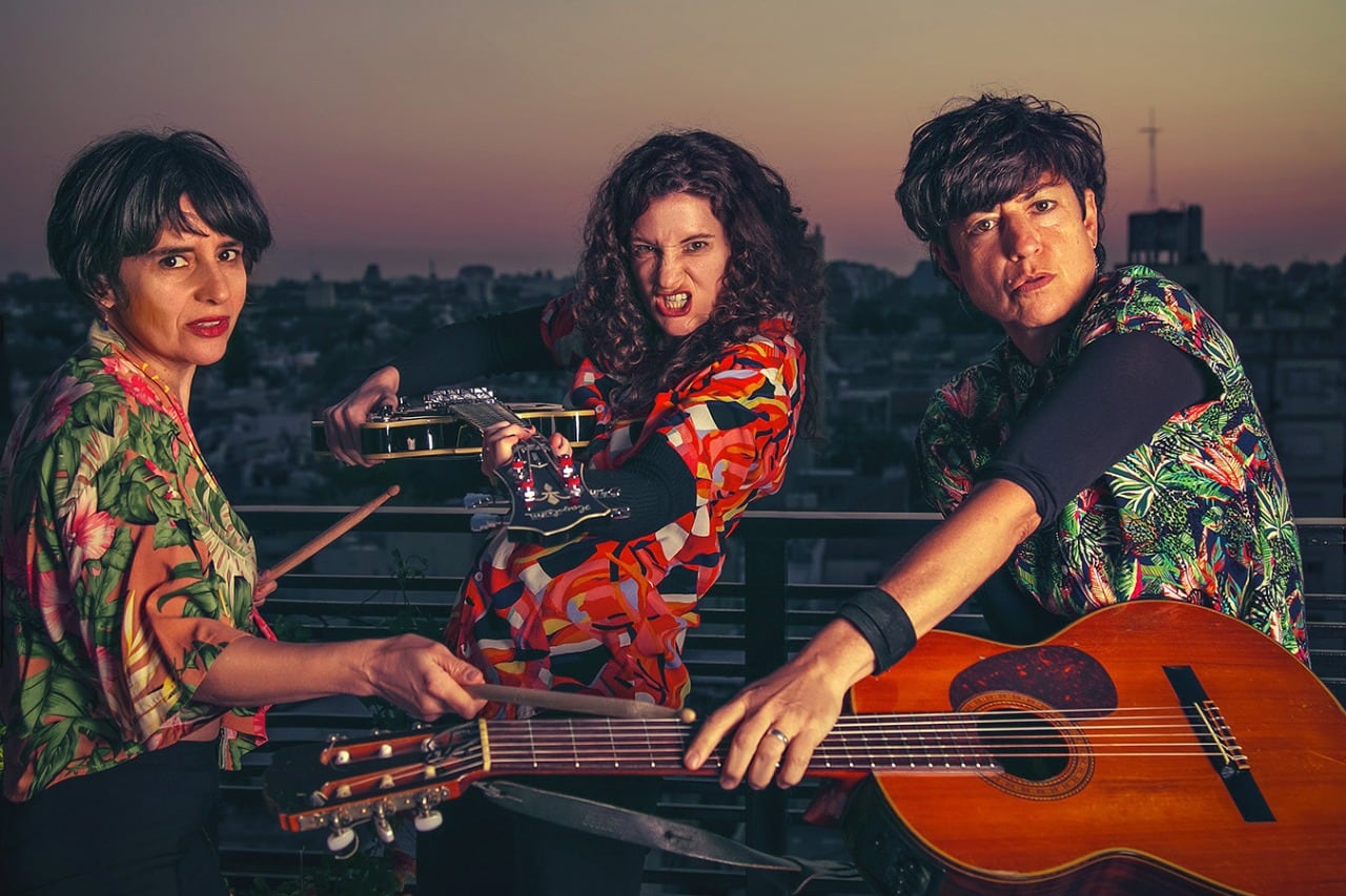 Carolina Flechner, Cam Beszkin y Vale Cini, trío de Mujeres Bacanas.