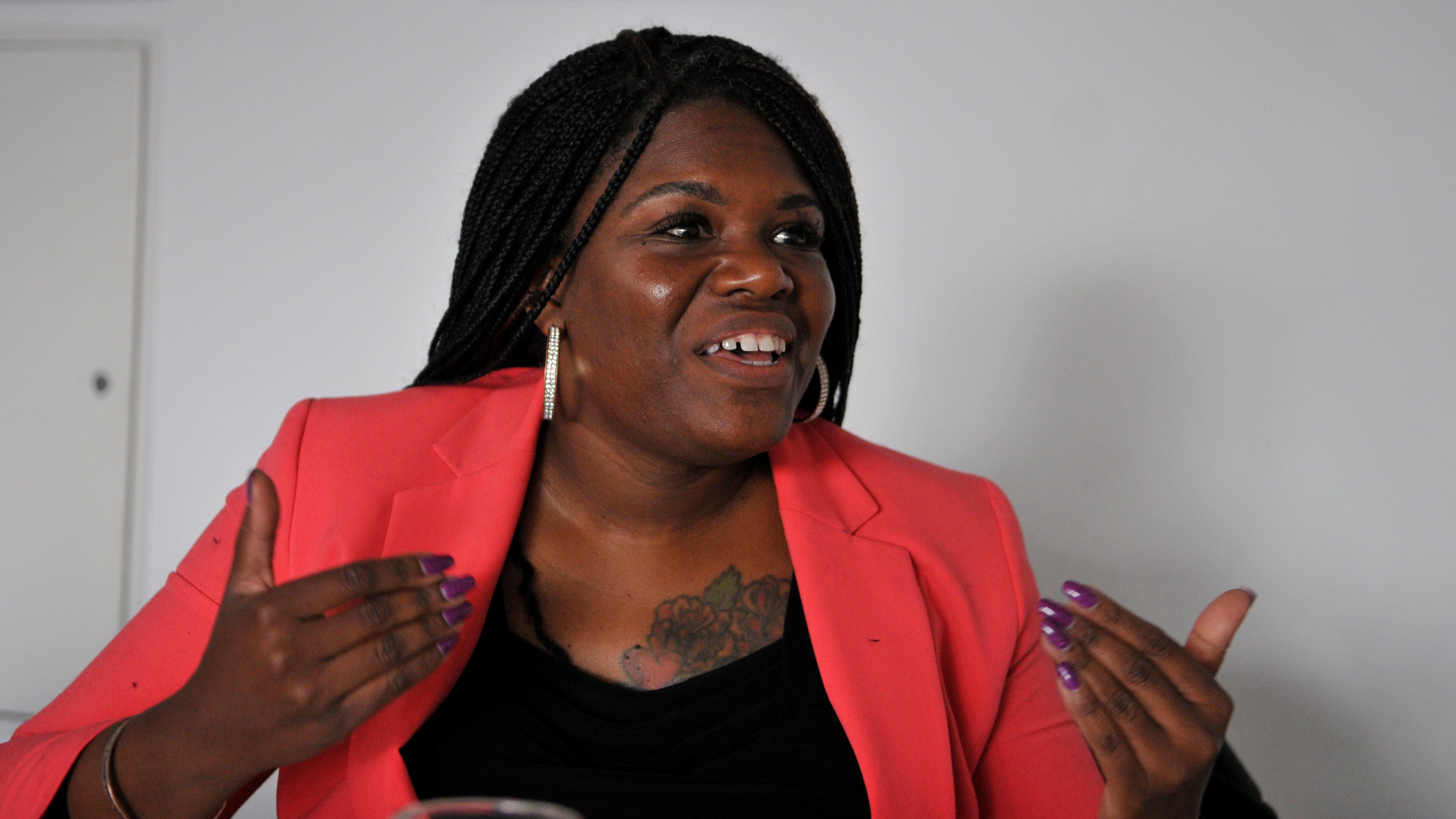 “Cuando las personas ven mi nombre piensan que soy un hombre blanco republicano."