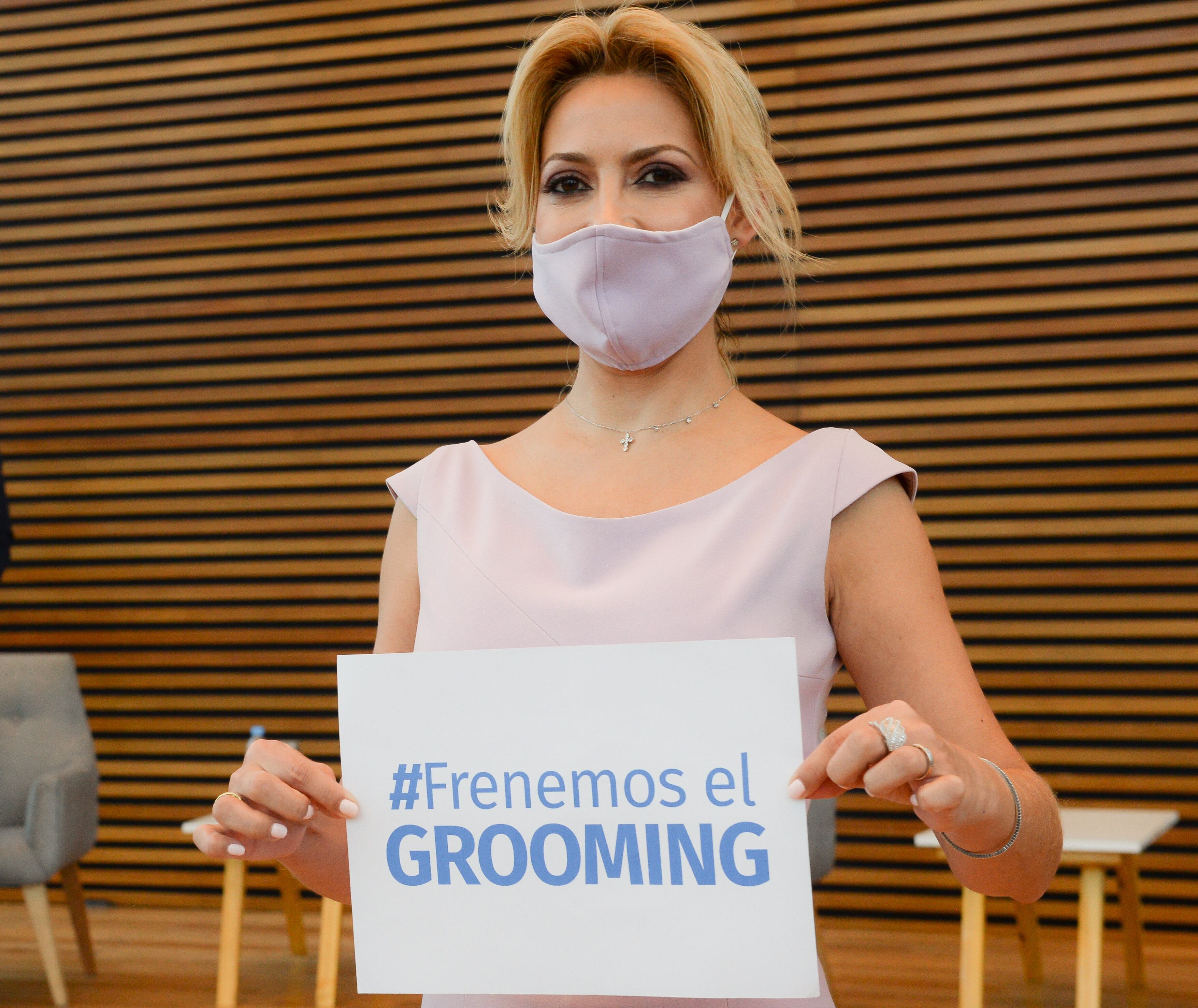 “La existencia de nuevas herramientas nos permitirá cuidar y salvar la vida de nuestras niñas, niños y adolescentes que estén a merced de este tipo de delitos informáticos”, dijo Fabiola Yáñez.