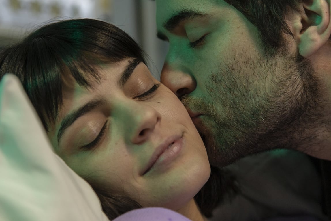 Florencia está empeñada en mantenerse dentro de la burbuja de su adolescencia extendida.