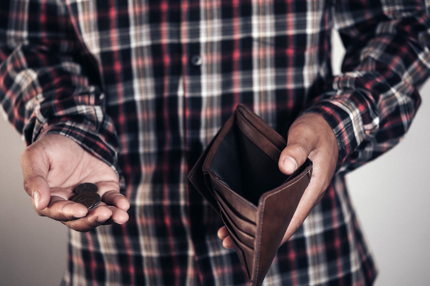 La inflación de diciembre fue 3,7 por ciento y los salarios subieron 2 por ciento.