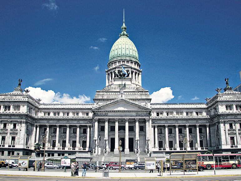 Con poca actividad en lo que va del año, el oficialismo relegó al Congreso a un segundo plano.