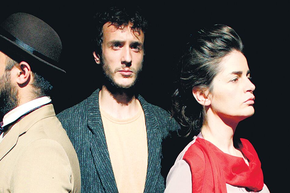 Como otras obras de Norman Briski, La conducta de los pájaros deja más preguntas que respuestas.