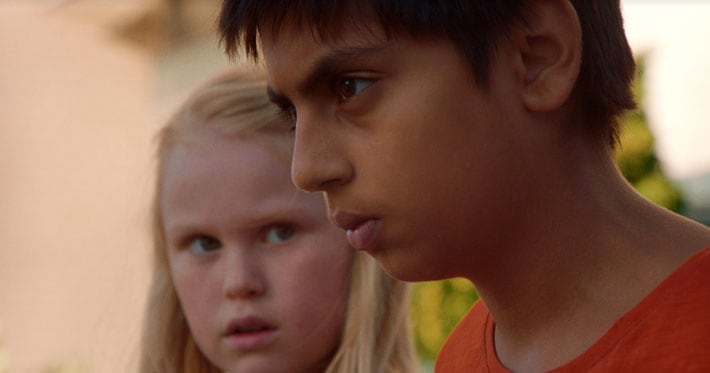 Una objeción posible a "Poderes ocultos" es de orden ideológico.