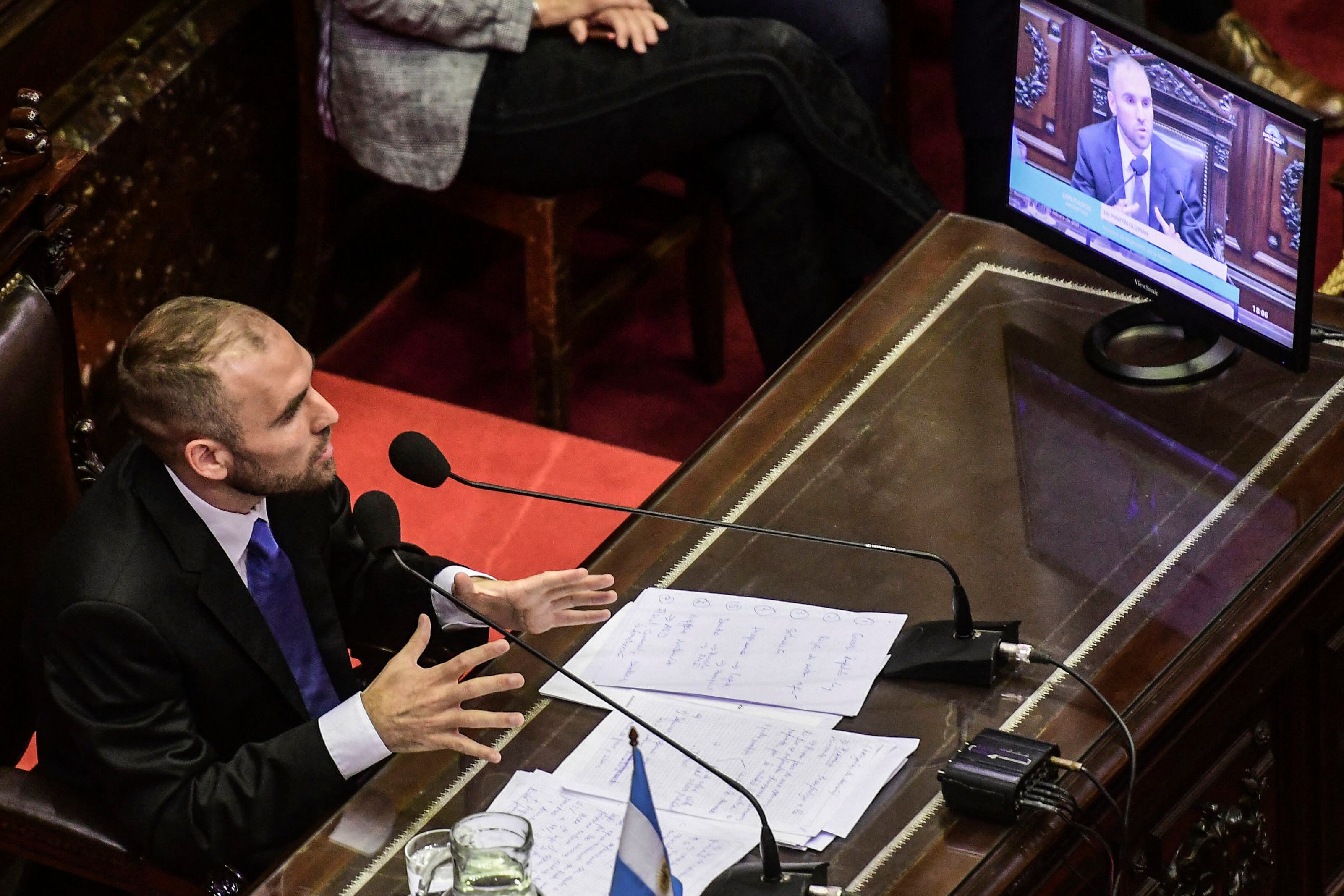 Martín Guzmán en el Congreso.