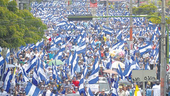 Miles marcharon ayer en Managua exigiendo al gobierno el cese de la represión.