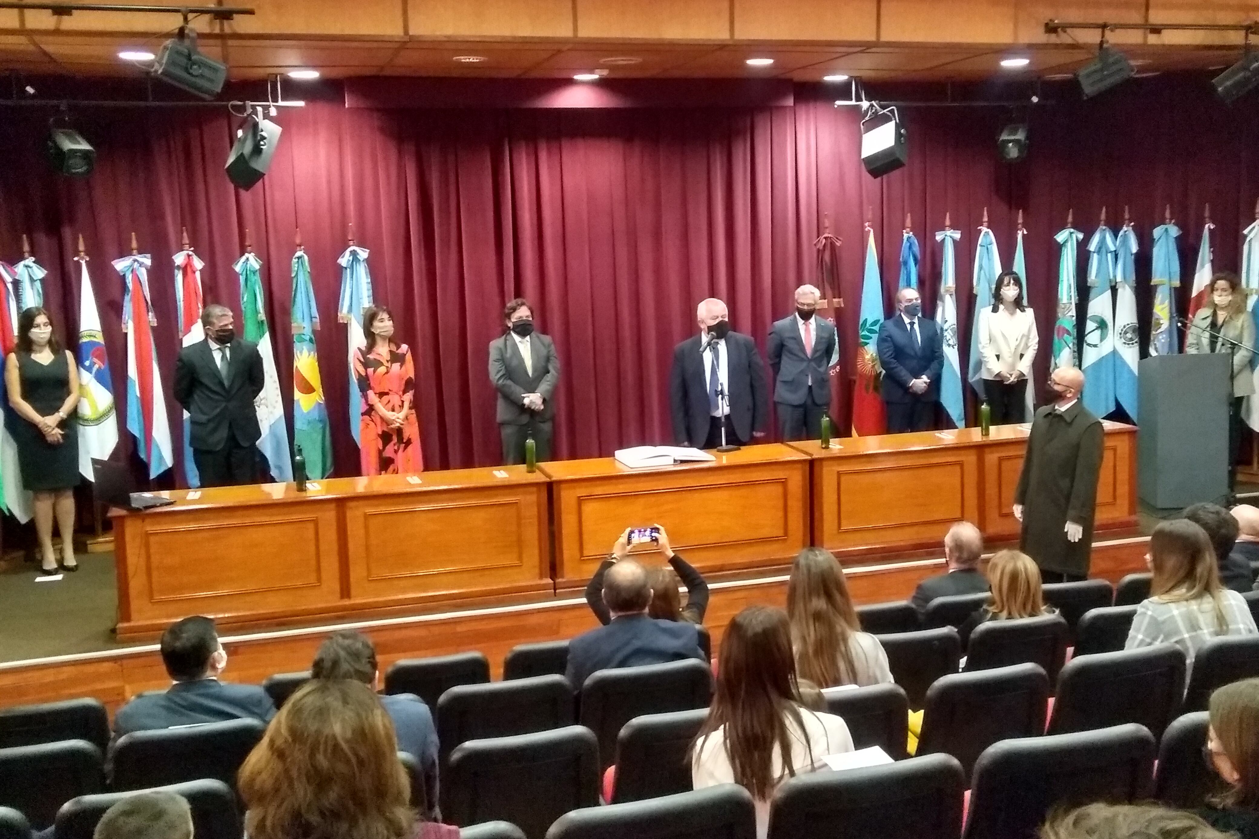 Siete de los nueve jueces que integran el máximo tribunal.