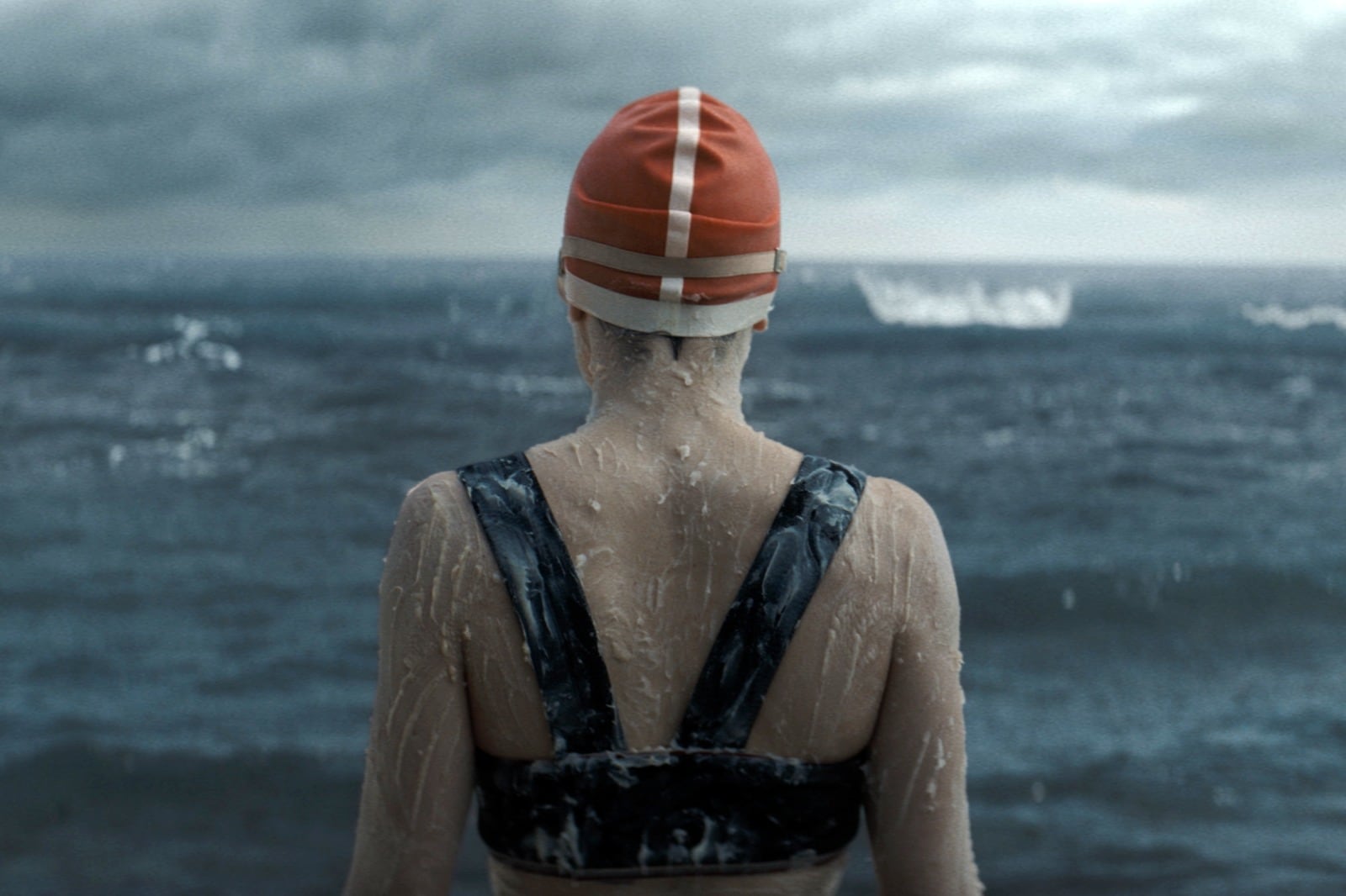 La película toma la historia de la nadadora estadounidense Gertrude Ederle.