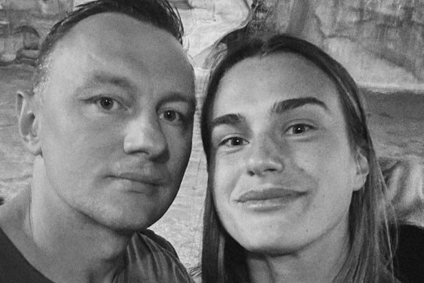 Murió Konstantin Koltsov, ex jugador de la NHL y pareja de la tenista Aryna Sabalenka. IG: @sabalenka_aryna