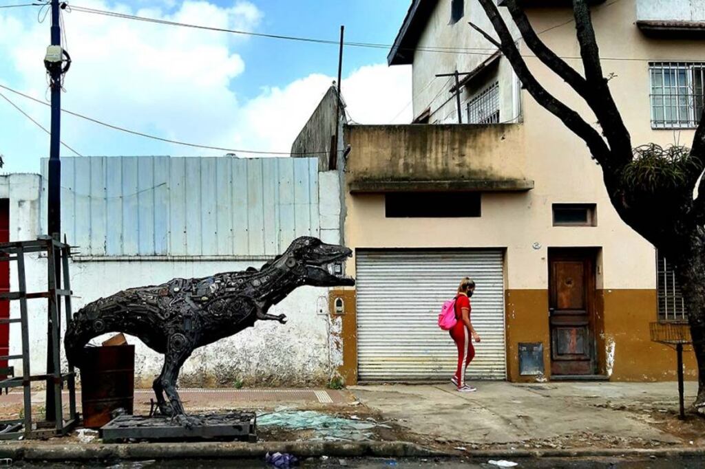 El conurba exhibe sus poderes los jueves a las 22, con cada nuevo capítulo de la serie que conduce Pedro Saborido.