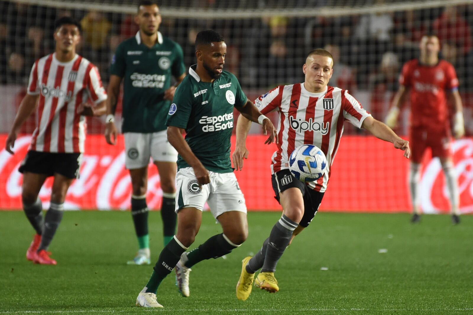 El partido de ida se jugó en La Plata