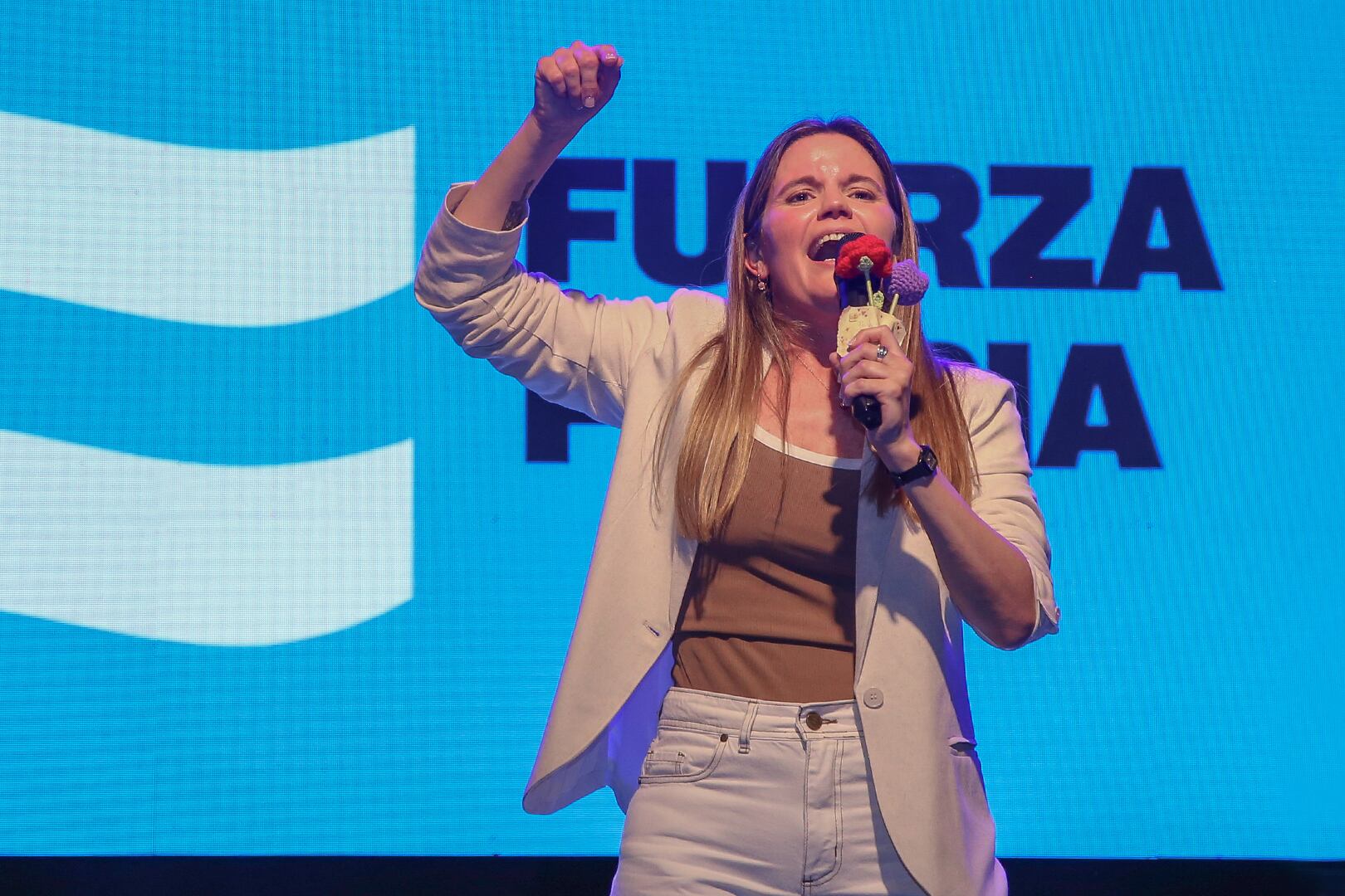 Caren Tepp denunció campaña sucia en Santa Fe