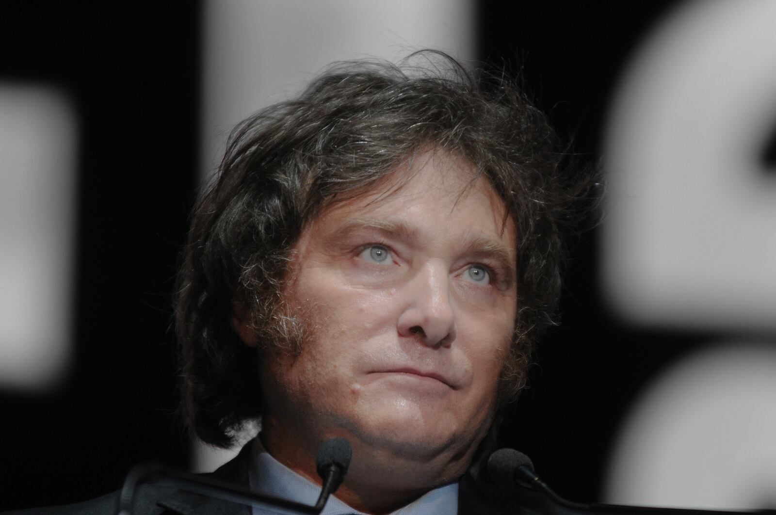 Milei disuelve la AFI y reedita la SIDE