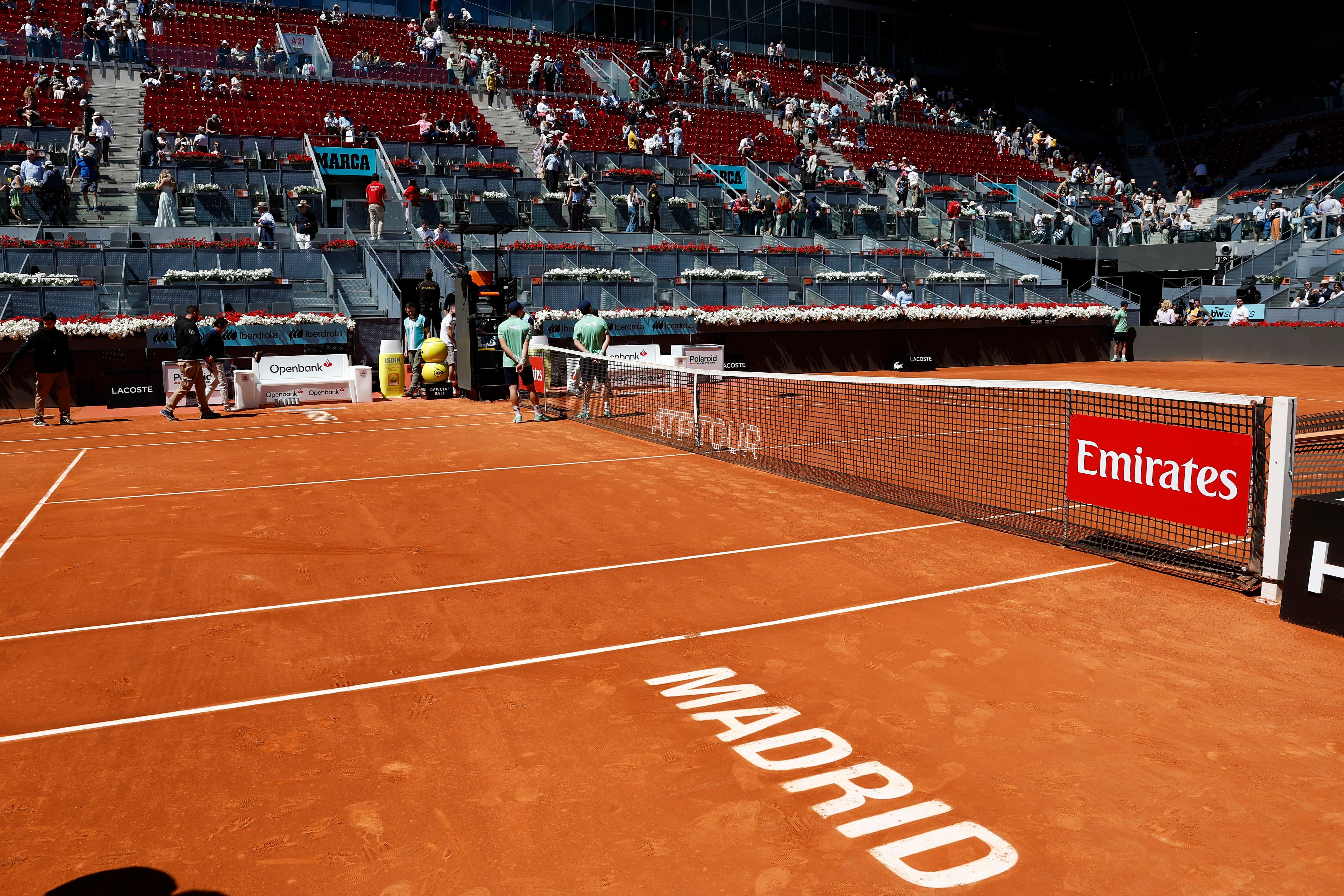 Por el corte de energía se postergó toda la jornada en Madrid