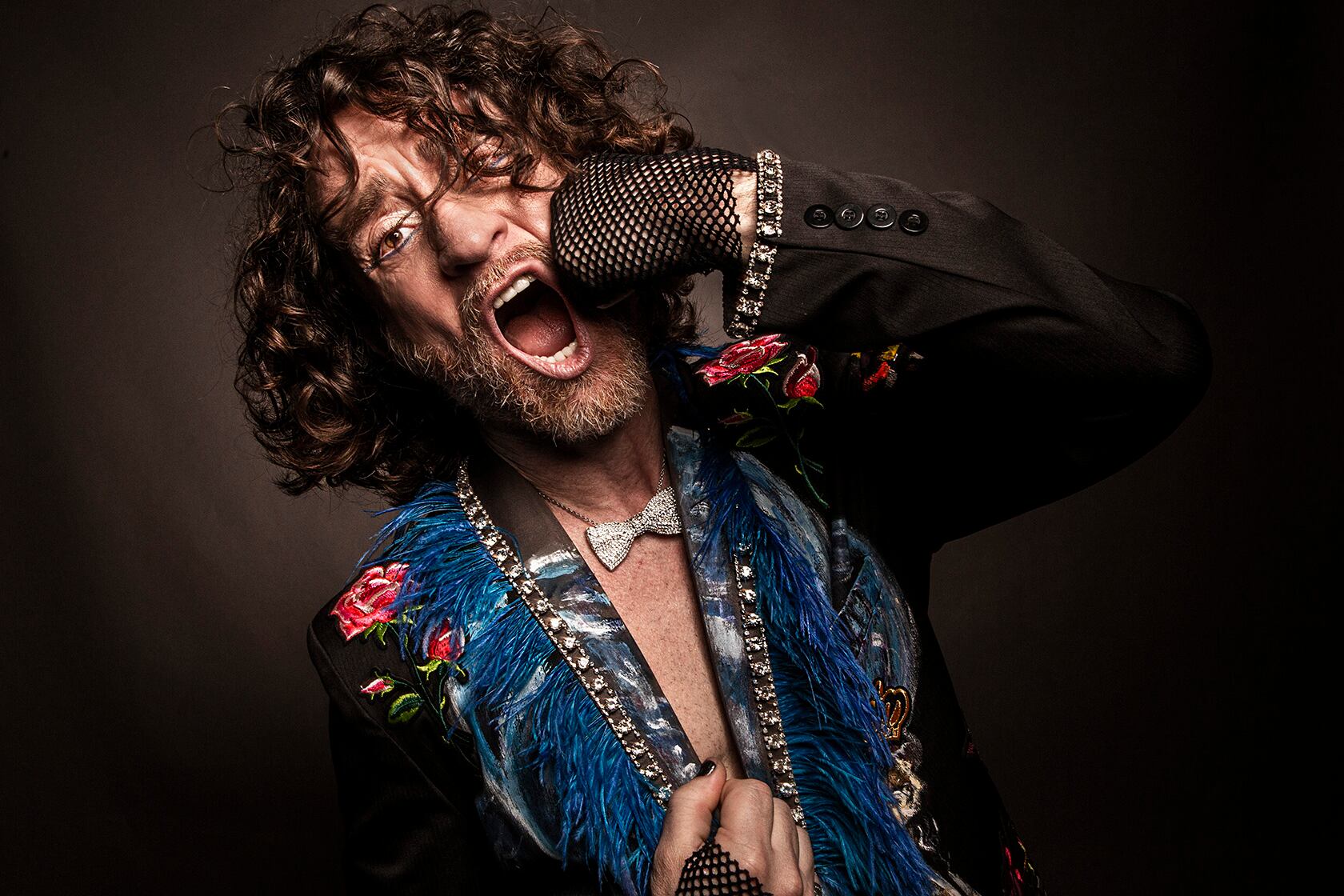 Diseño: Jorge Sandoval. Estilismo: Valentina Mayol. Maquillaje: Andrea Sala