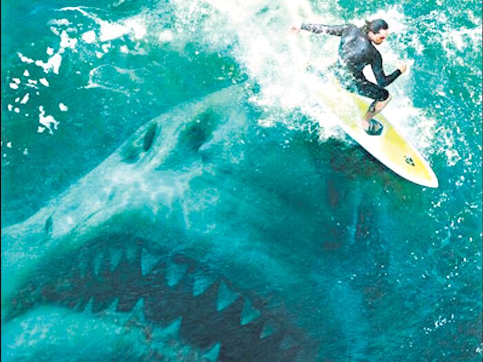 Meg plantea que los megatiburones que se creen extinguidos están bien vivos en el fondo del mar.