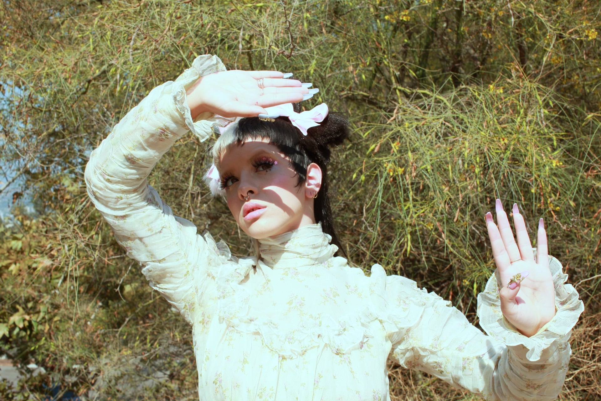 Melanie Martinez basa su obra en cómo "la escuela se correlaciona con cualquier otro sistema" laboral, social y sentimental.