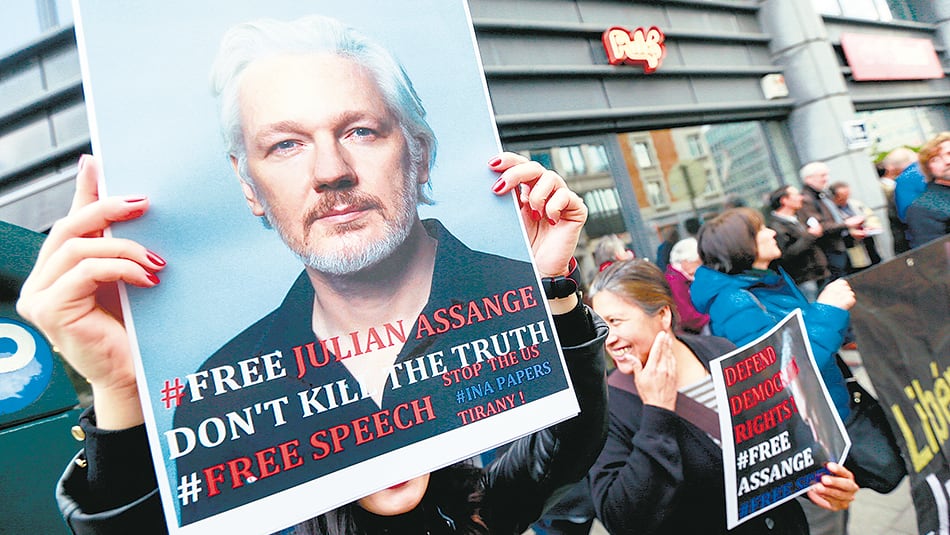 La denuncia de Assange comprende sus últimos meses de estadía en la embajada, sobre todo desde marzo de 2019.