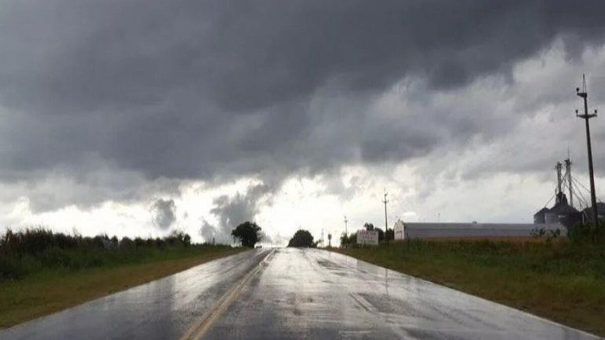 El SMN emitió una alerta amarilla por tormentas en gran parte del país ...