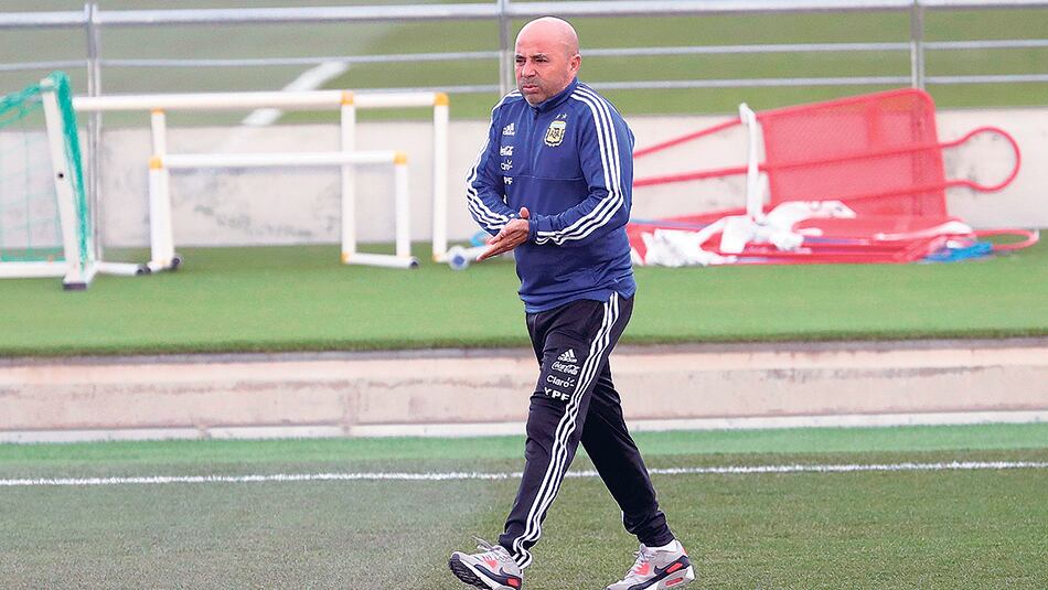 Sampaoli se prepara para el debut mundialista el 16 de junio ante Islandia.