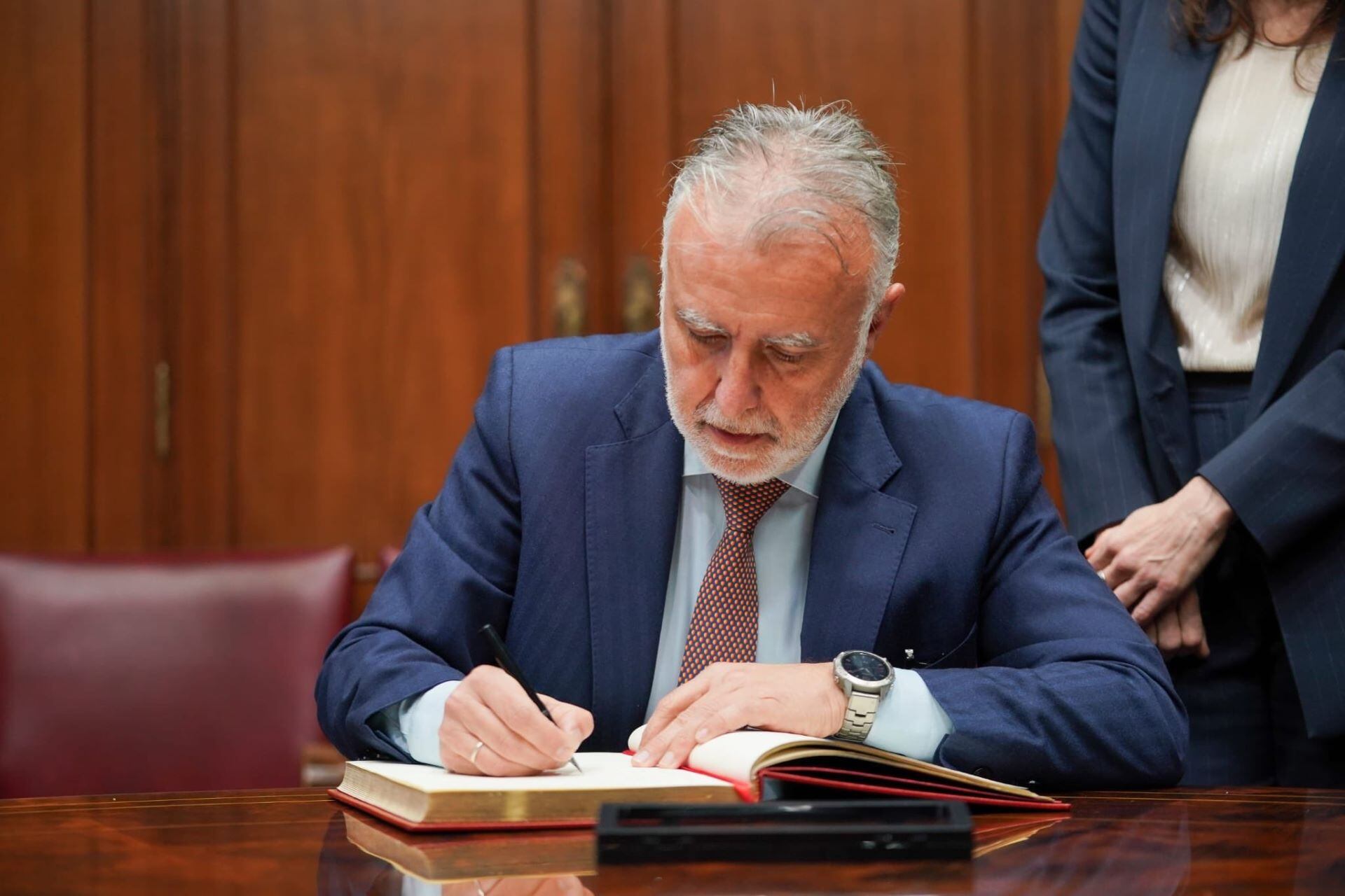 Ciudadanía española: prorrogan el plazo del trámite de la Ley de Nietos. (Imagen: X/@avtorresp)