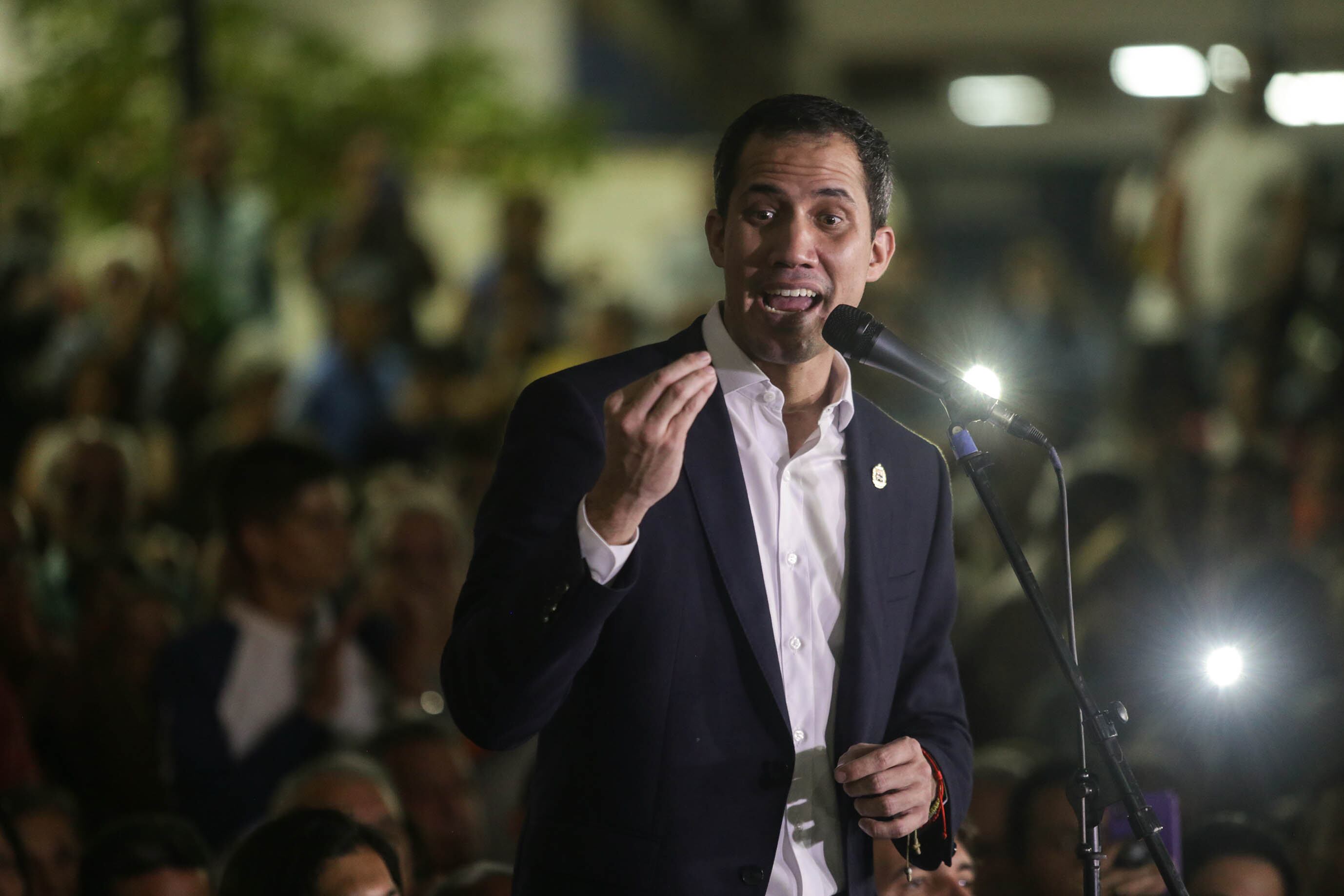Guaidó acompañaba a su tío cuando entró al país con "sustancias químicas de naturaleza explosiva".