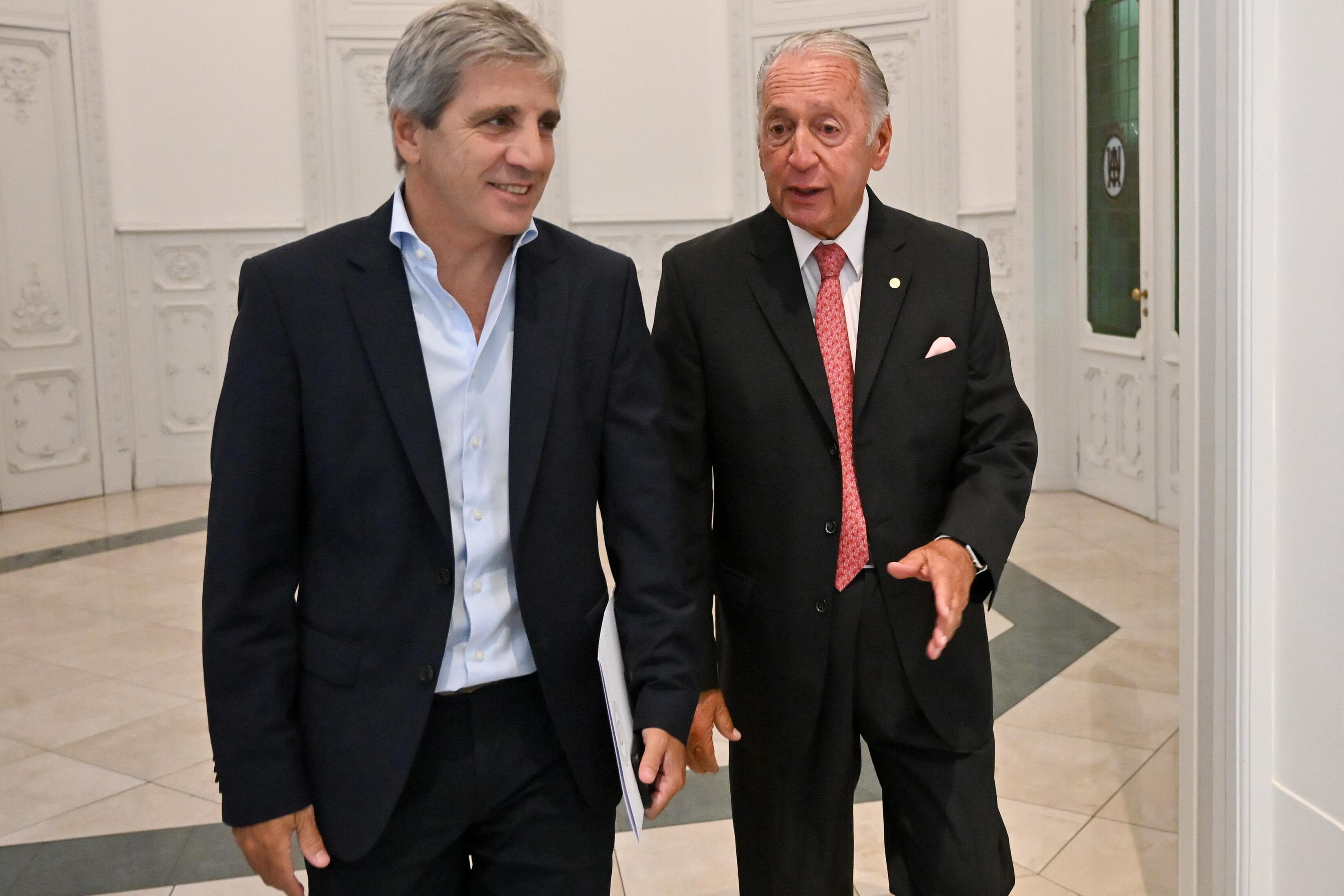 Luis Caputo y Daniel Funes de Rioja.