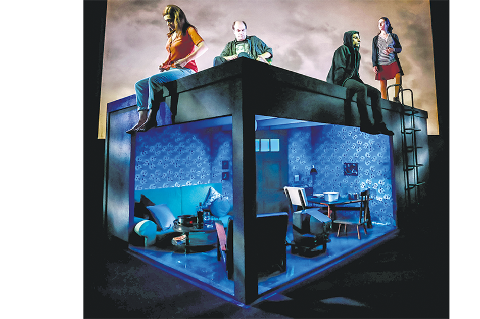 La obra está fuertemente atravesada por la idea del monólogo interior del que hablaba Foster Wallace.