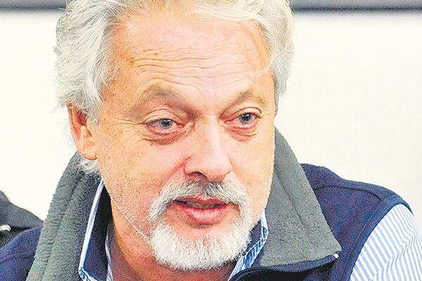 Arelovich pidió que se protejan las fuentes de trabajo.