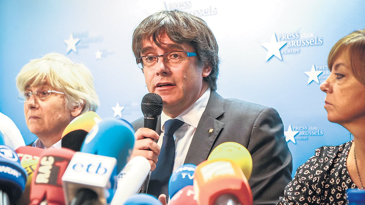 Puigdemont y miembros de su ex gobierno están citados a declarar hoy.