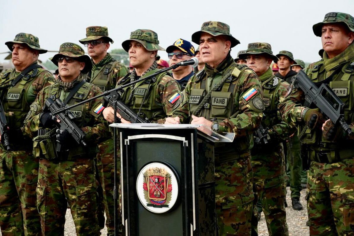 El ministro de Defensa venezolano, Vladimir Padrino López, presentó la operación militar en Catatumbo