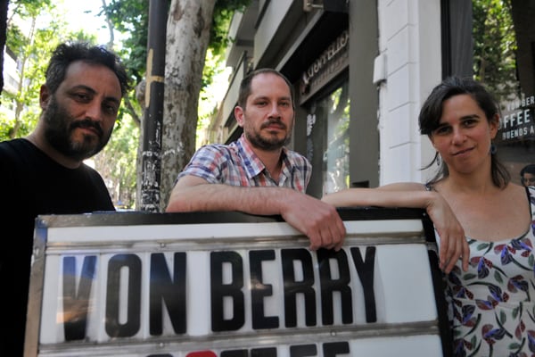 César Sodero publicó El mar de los lobos;  Di Lisio, Paraguay; Luciana Strauss, El Ente. 