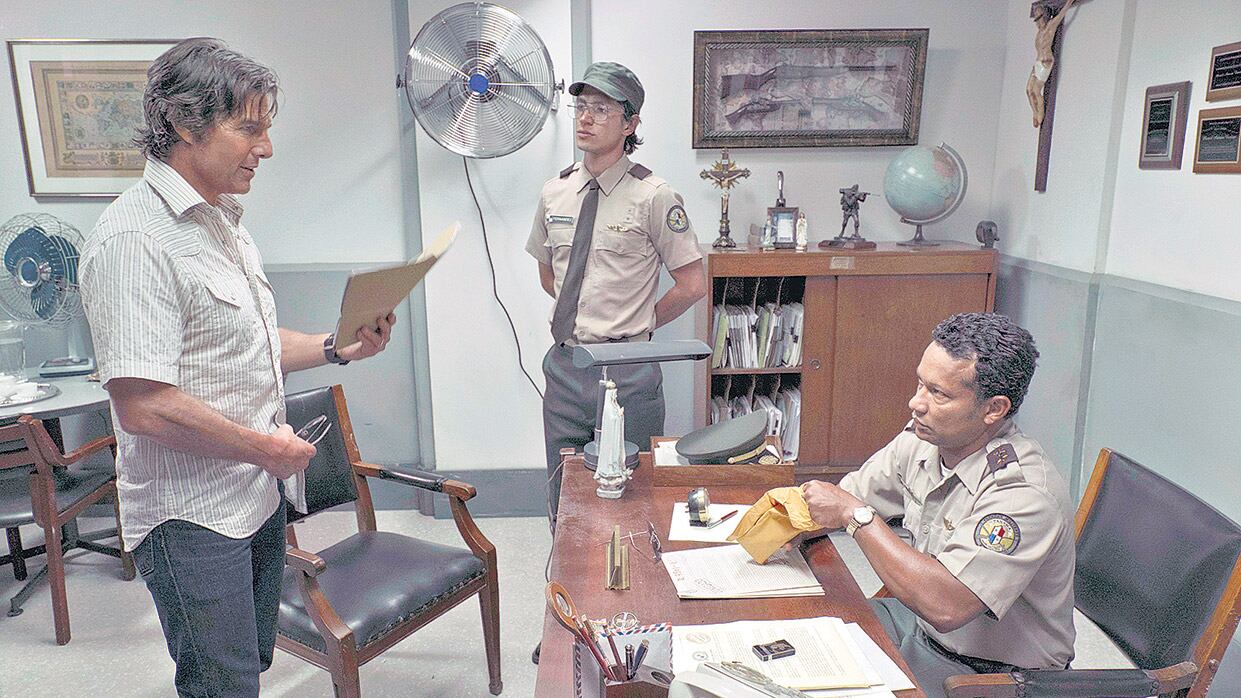 El bueno de Tom haciendo negocios con “los enemigos de la democracia” en Centroamérica.