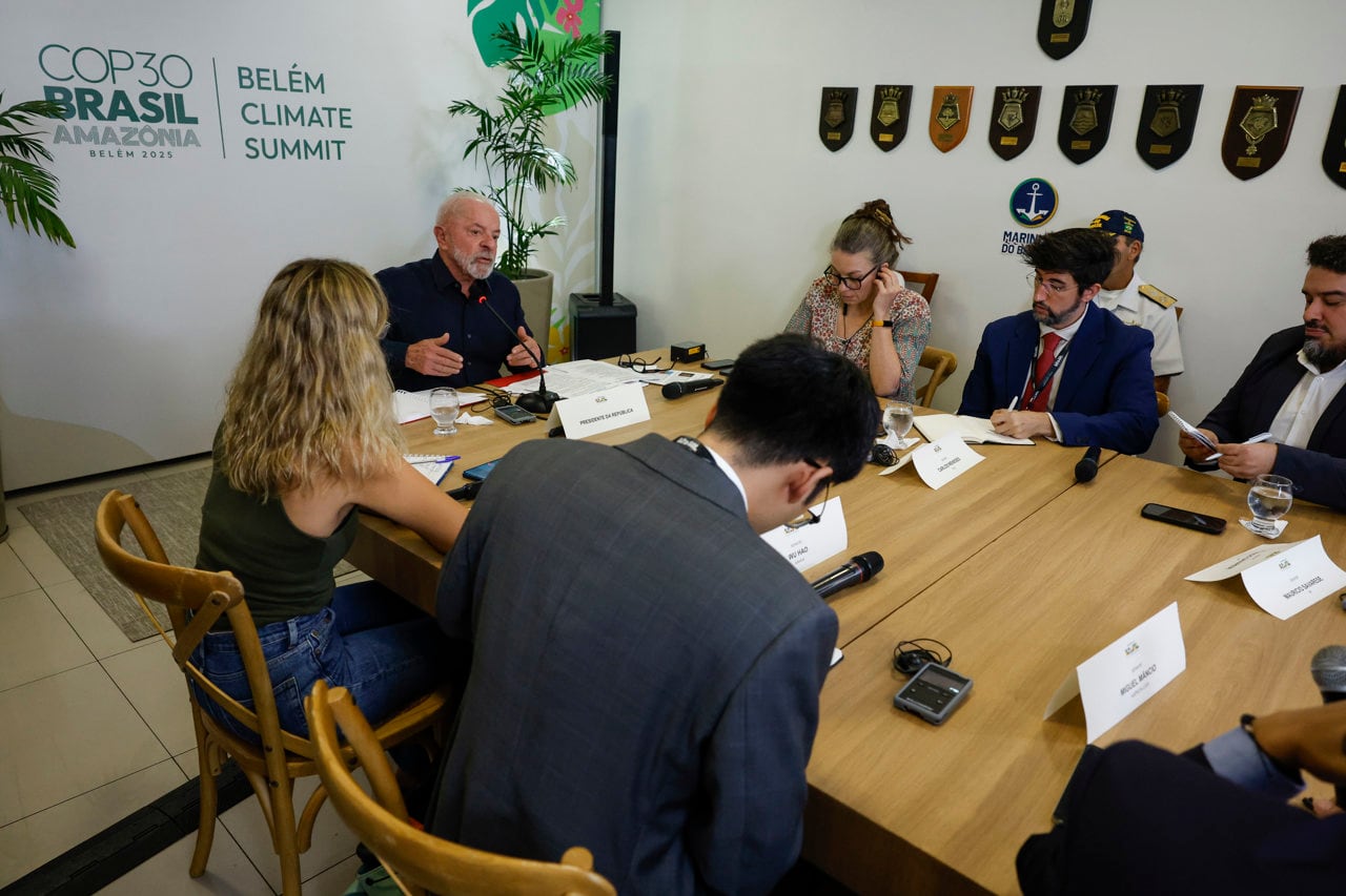 Lula, en rueda de prensa con corresponsales extranjeros