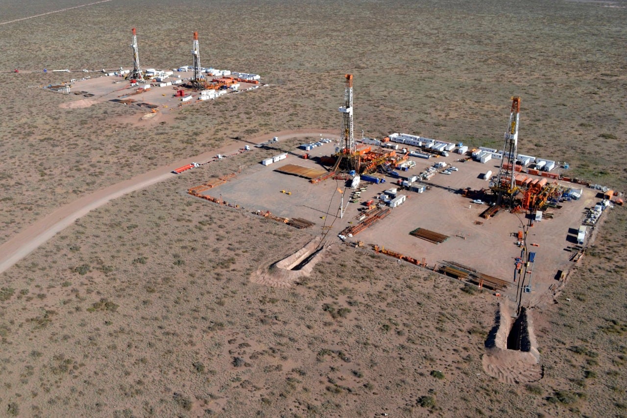 El "barril criollo" estará entre 54 y 40 dólares. 