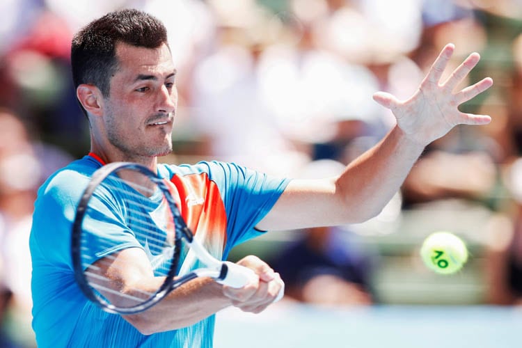 Tomic, durante el partido que definió con un punto memorable.