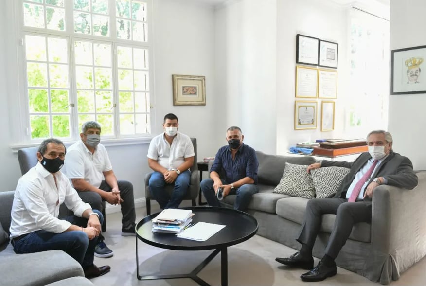En enero, Fernández recibió a los sindicalistas Sasia, Moyano, Jerónimo y Manrique en Casa Rosada.
