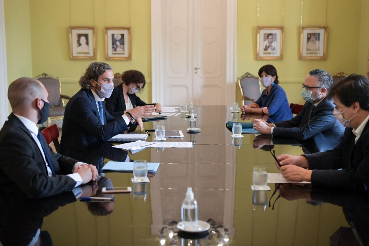 Santiago Cafiero encabezó la reunión del gabinete económico.