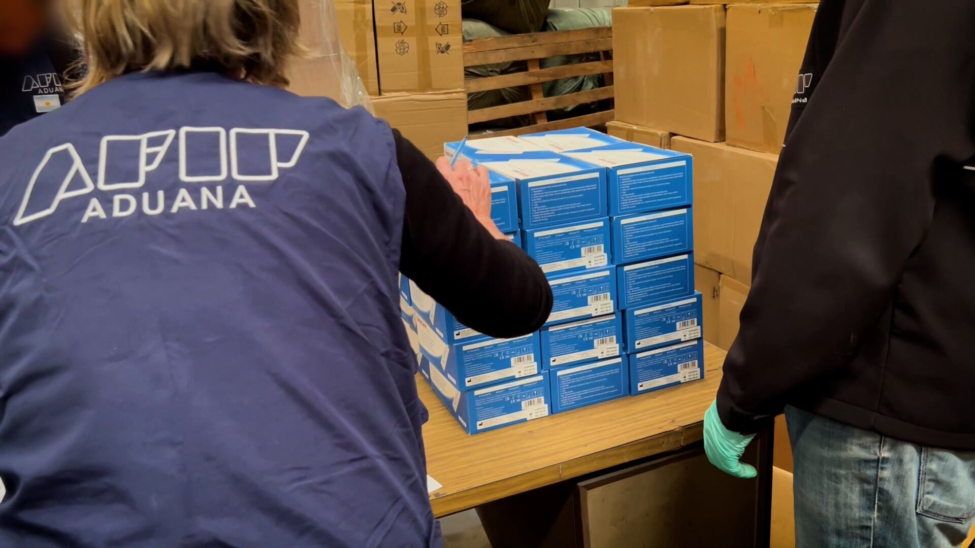 Las tres empresas fugaron 272 mil dólares