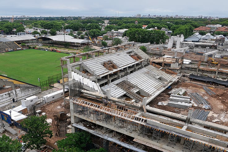Los vecinos se oponen al emprendimiento, que se lleva adelante sin ninguna evaluación del impacto ambiental.
