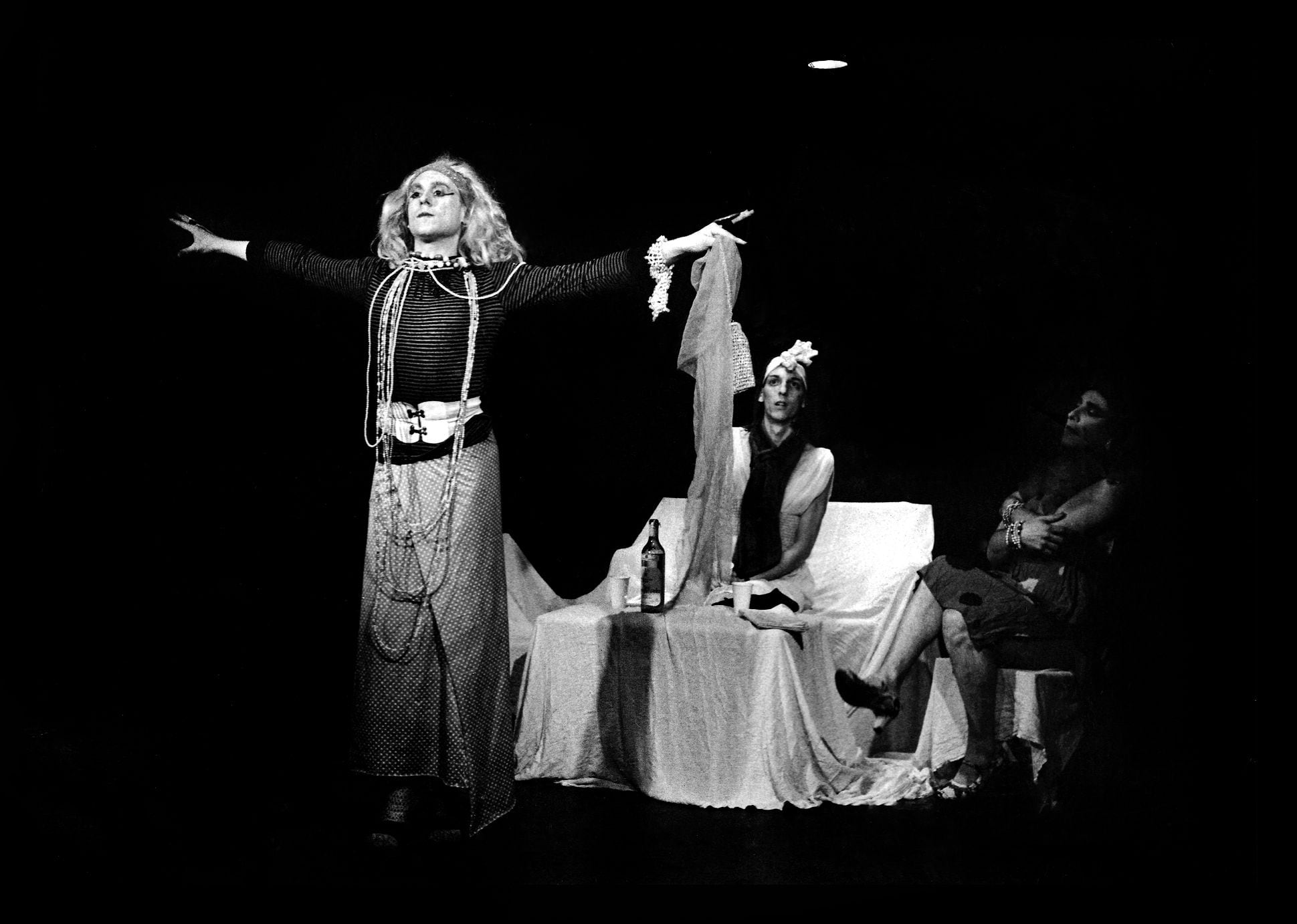 Tres mujeres descontroladas en el Parakultural, en 1989 (Archivo Batato Barea)