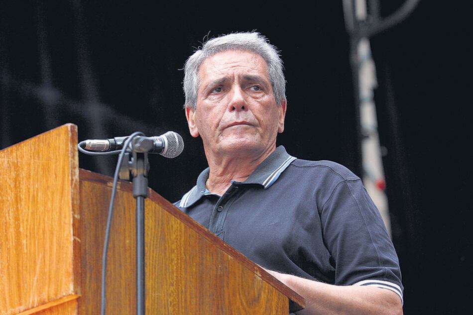Carlos Acuña, secretario general del gremio de estaciones de servicio y uno de los triunviros de la CGT.