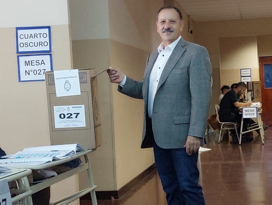 Gobernador Ricardo Quintela.