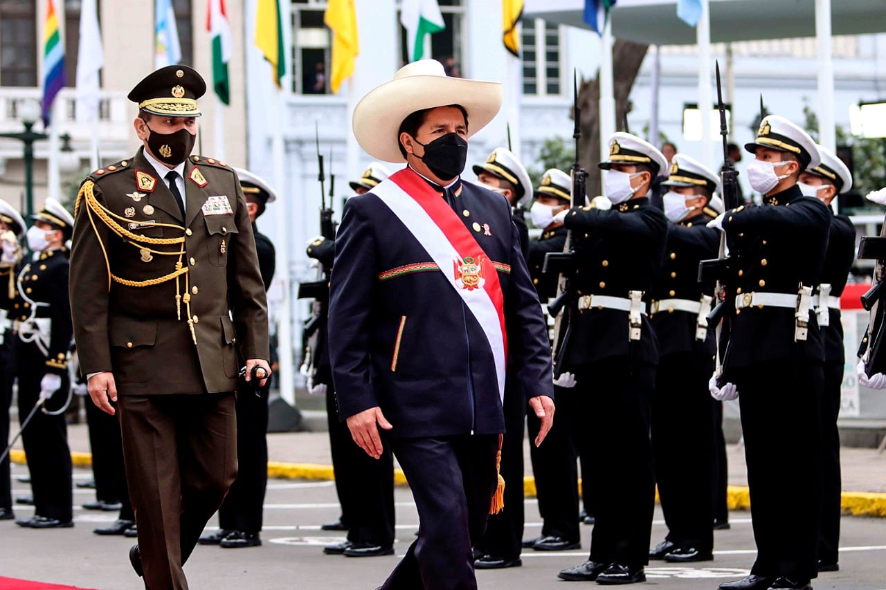 Pedro Castillo luego de asumir como nuevo presidente de Perú.