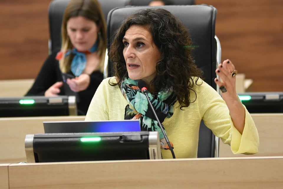 La concejala Norma López registra desde hace más de una década los femicidios