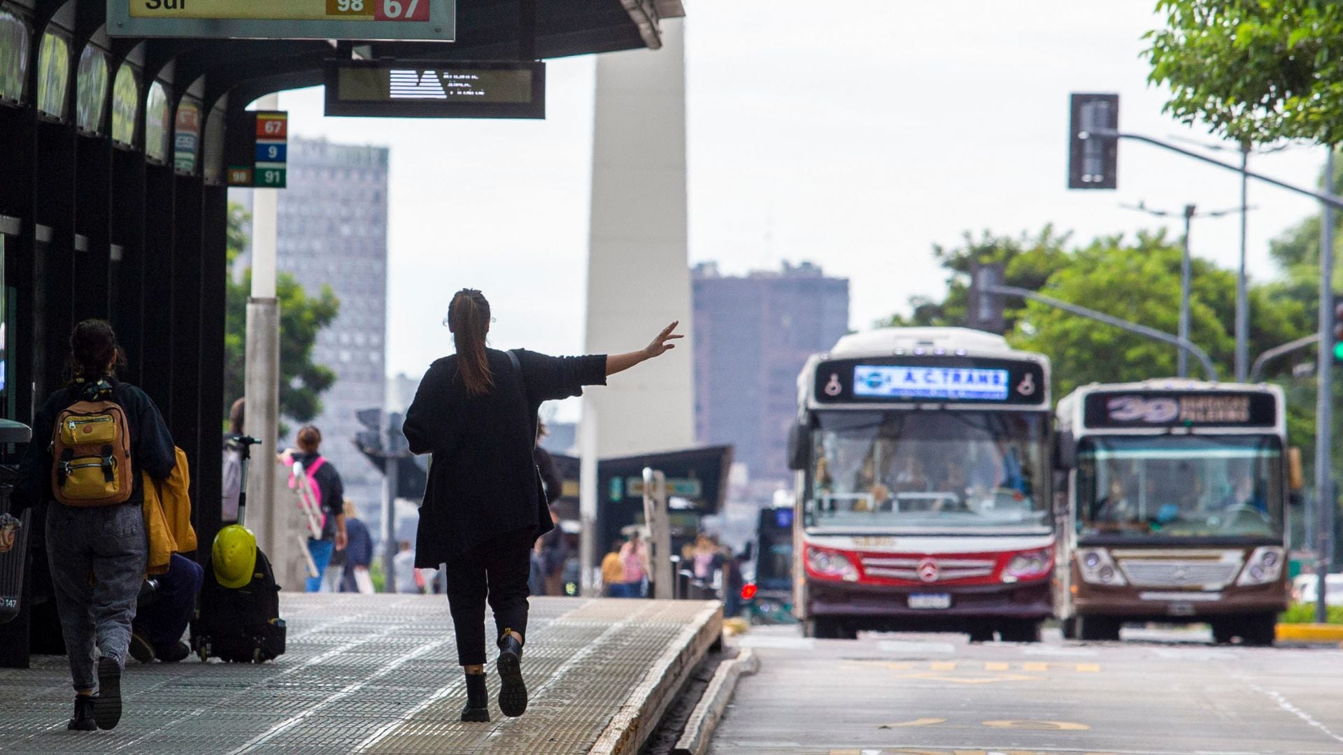 Paro de colectivos en el Amba
