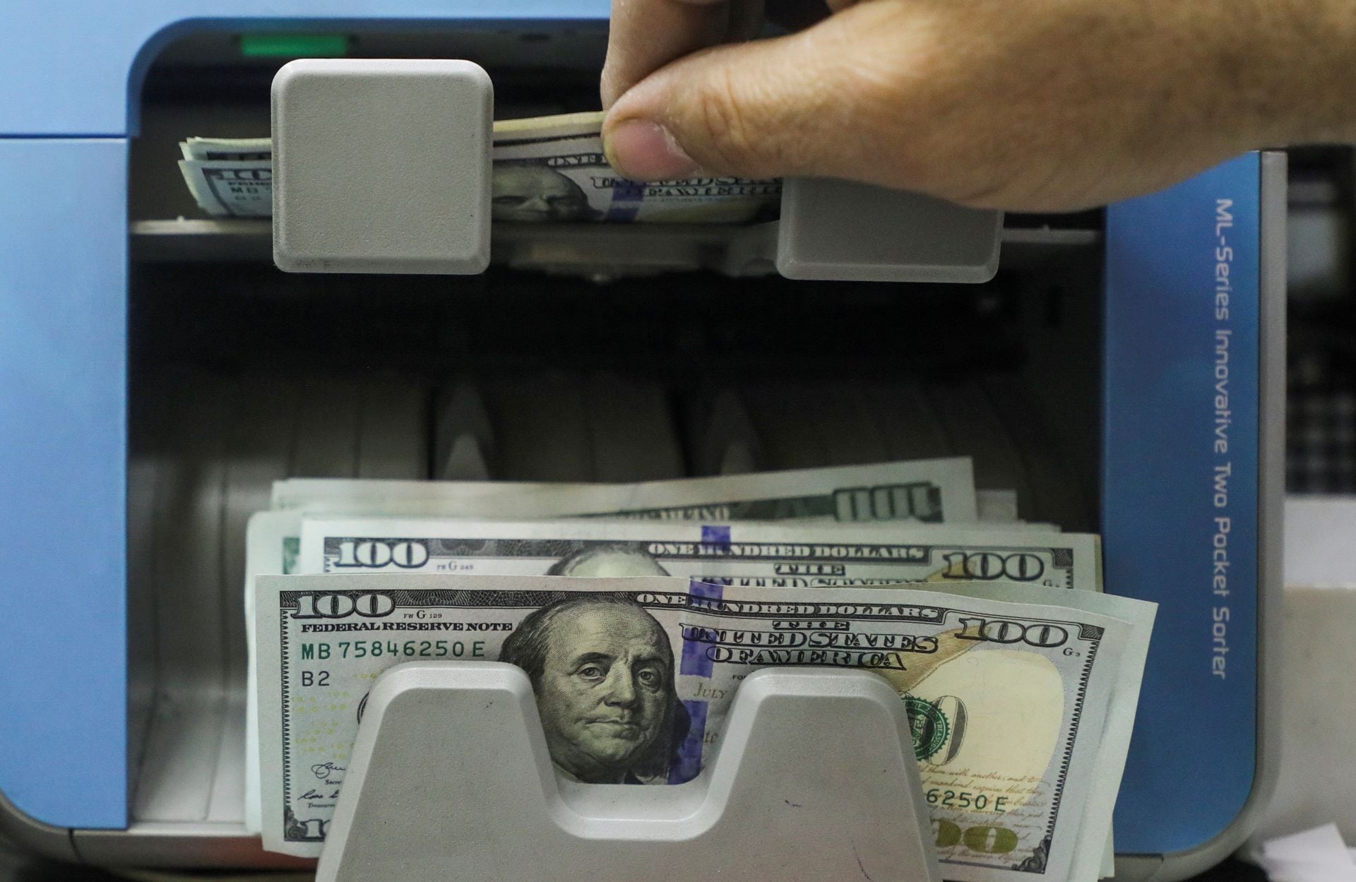 La cotización del dólar y el dólar blue en vivo 