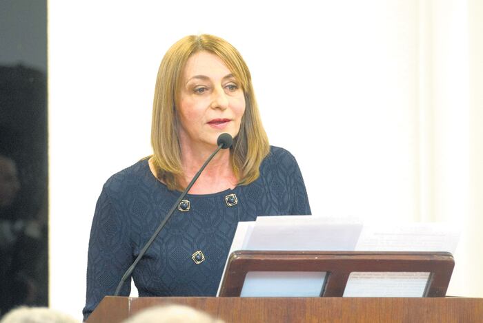 Alejandra Gils Carbó comparó a Mauricio Macri con Nicolás Maduro.