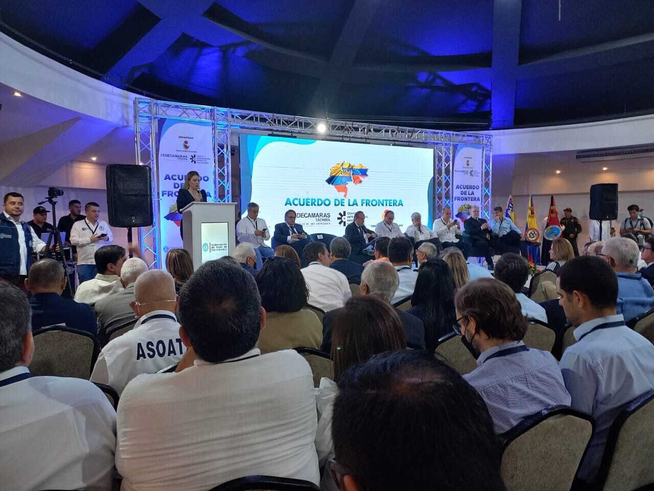 Apertura del foro Acuerdo de la Frontera / Twitter de la Federación Venezolana de Cámaras de Comercio y Producción