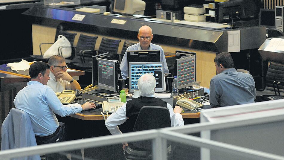 Los títulos de deuda argentinos ya suman un derrumbe del 40 por ciento desde sus valores a principios de año.